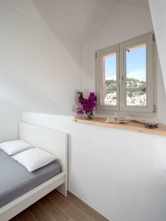 Velada Center Appartement Hvar Town Buitenkant foto